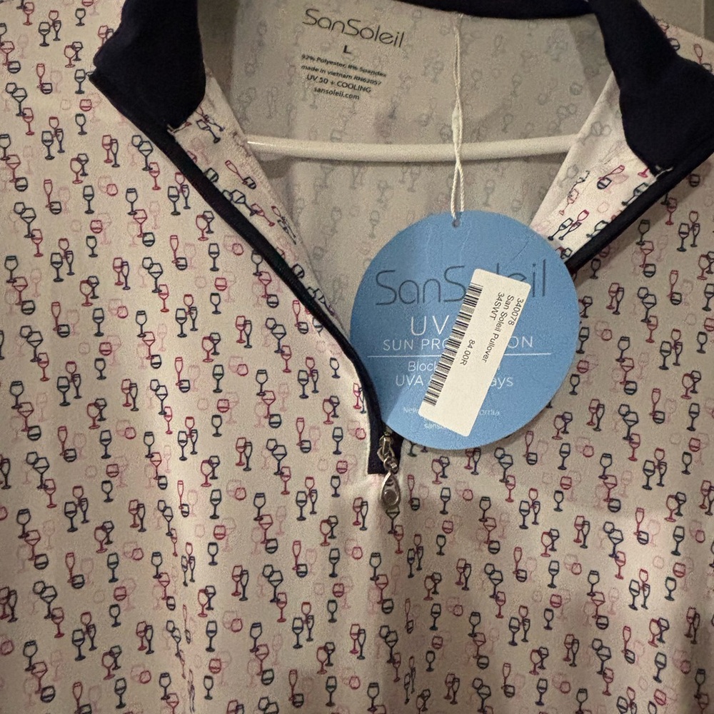 Sans Souci White and Navy Women's Top